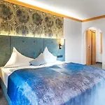 Hotel Koeniggut 4*