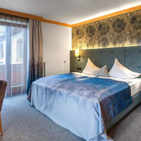 ホテル ケーニヒクート 4*