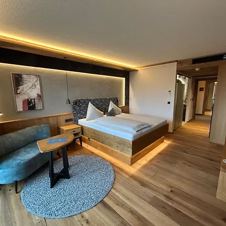 Hotel Koeniggut 4*