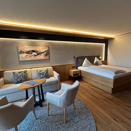 Hotel Koeniggut 4*