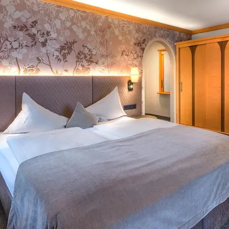 ホテル ケーニヒクート ヴァルス