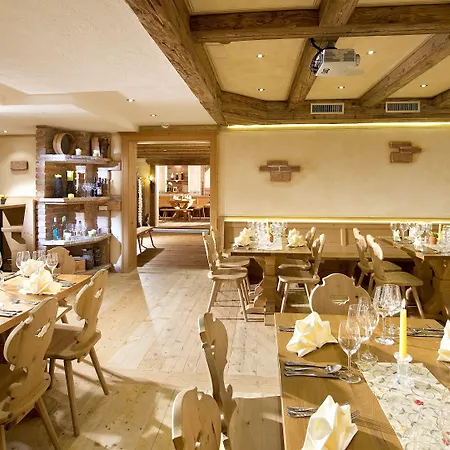 فندق كونيغوت فالس