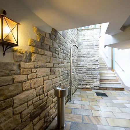 ケーニヒクート ホテル 4*