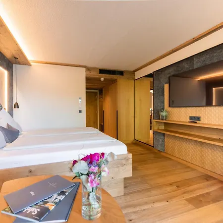 Hotel Koeniggut Hotel 4*