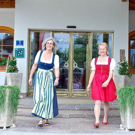 ケーニヒクート ホテル