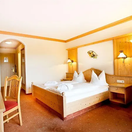 Koeniggut Hotel 4*