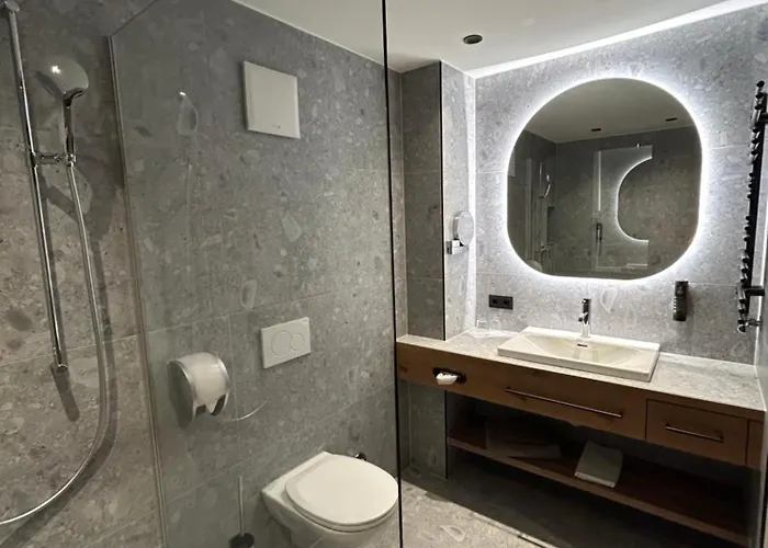 Hotel Koeniggut Hotel 4*