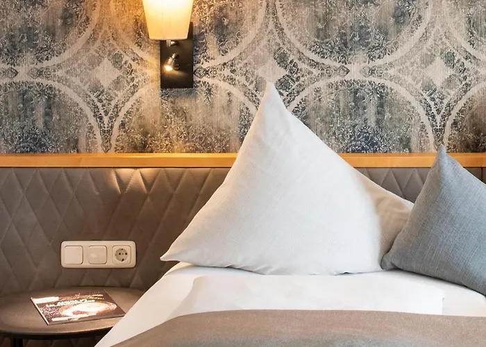 Hotel Hotel Koeniggut